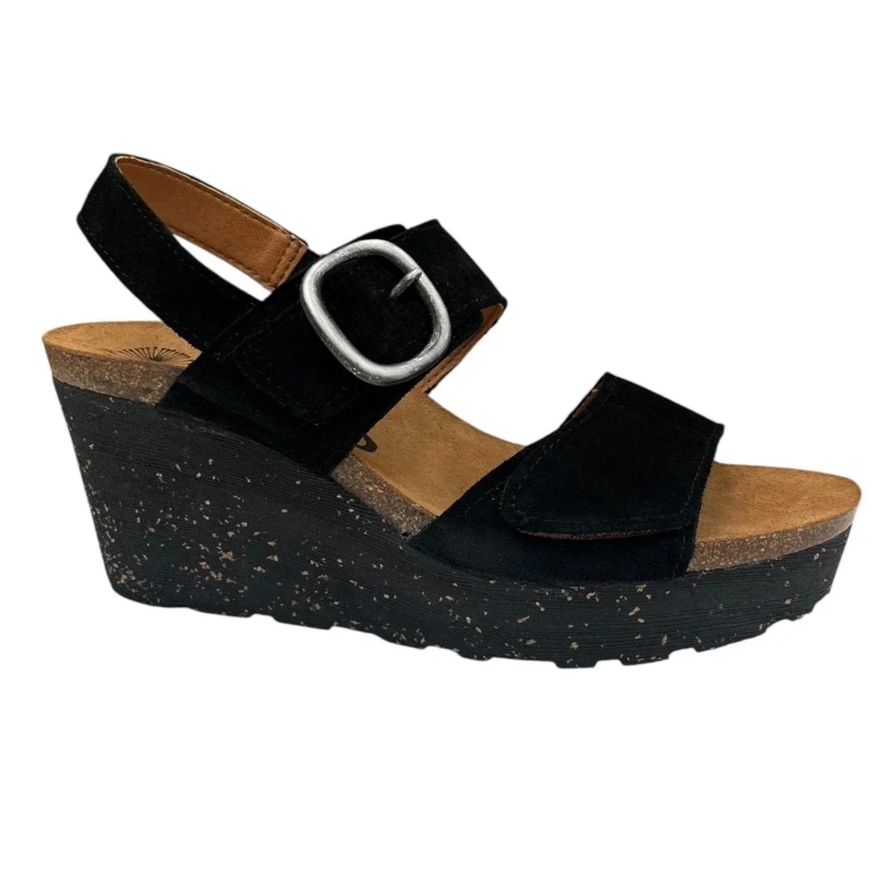OTBT Peasant Women's Wedge Adjustable Suede Sandal Size 8.5 (Fits like 9) Black